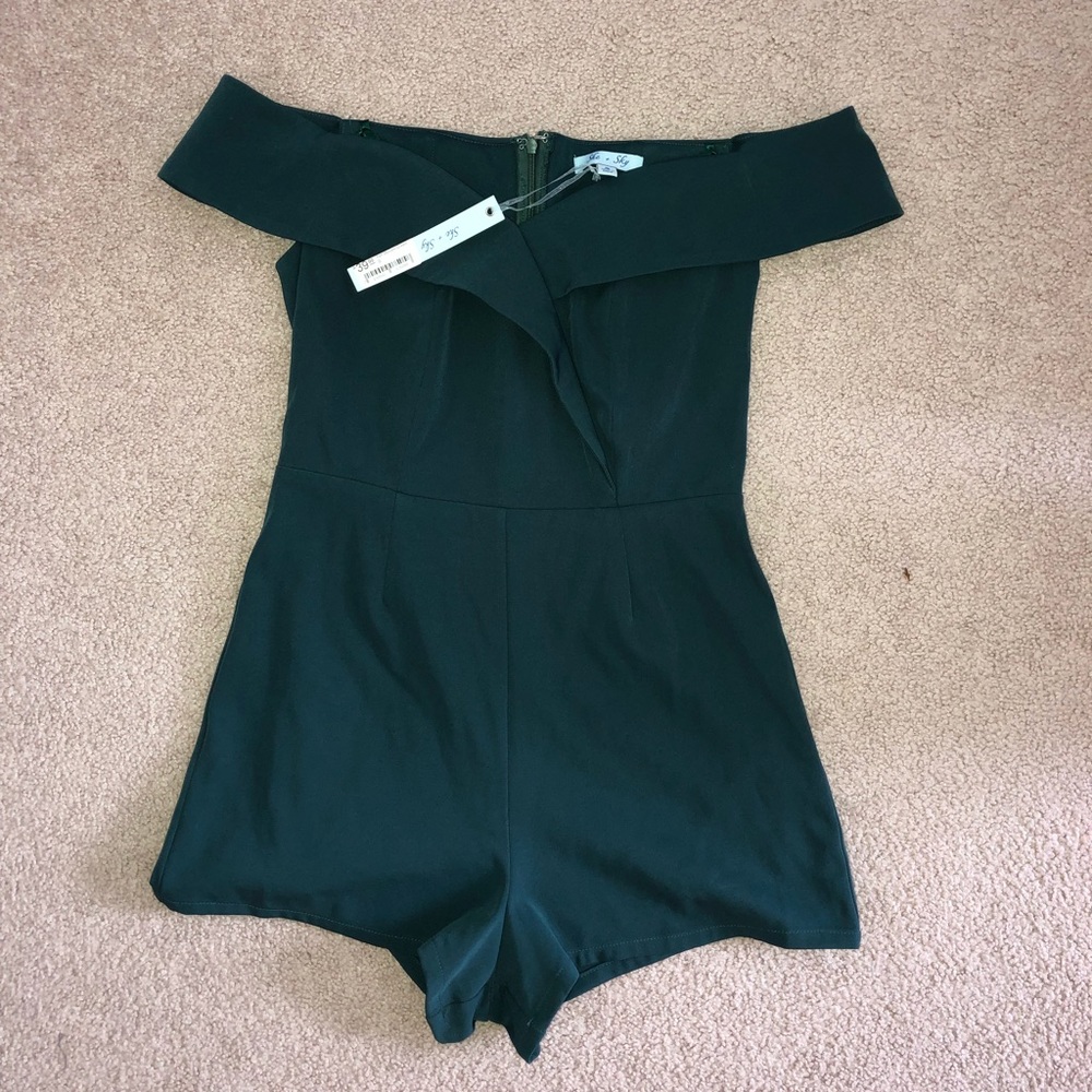 She & Sky Green Off-the-shoulder romper